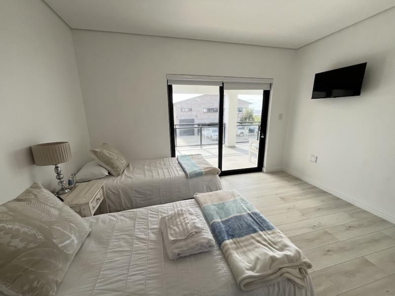 3 Bedroom Property for Sale in Dwarskersbos Western Cape